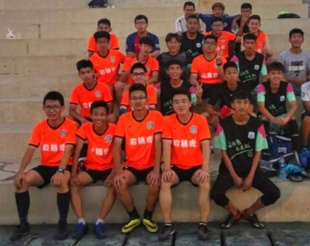 更是综合影 更是综合影