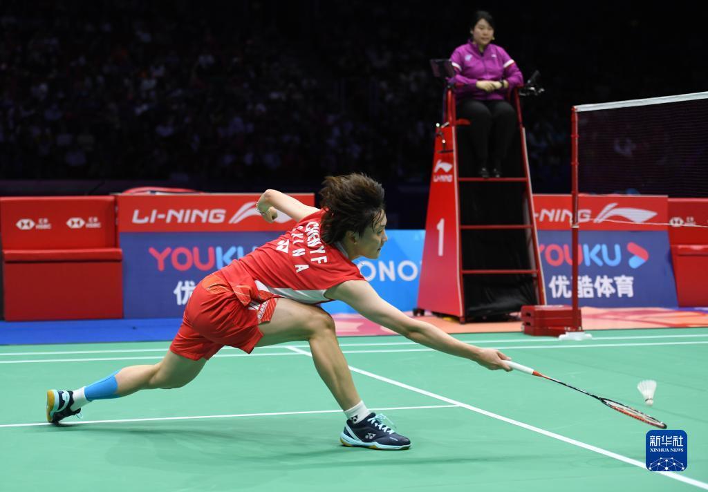 或基于记者 或基于记者